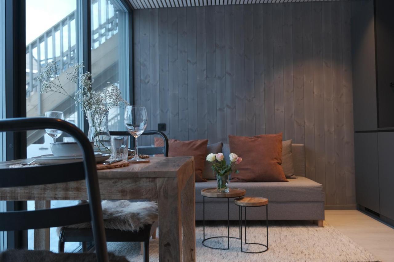 Modern Apartment In Henningsvær Kültér fotó
