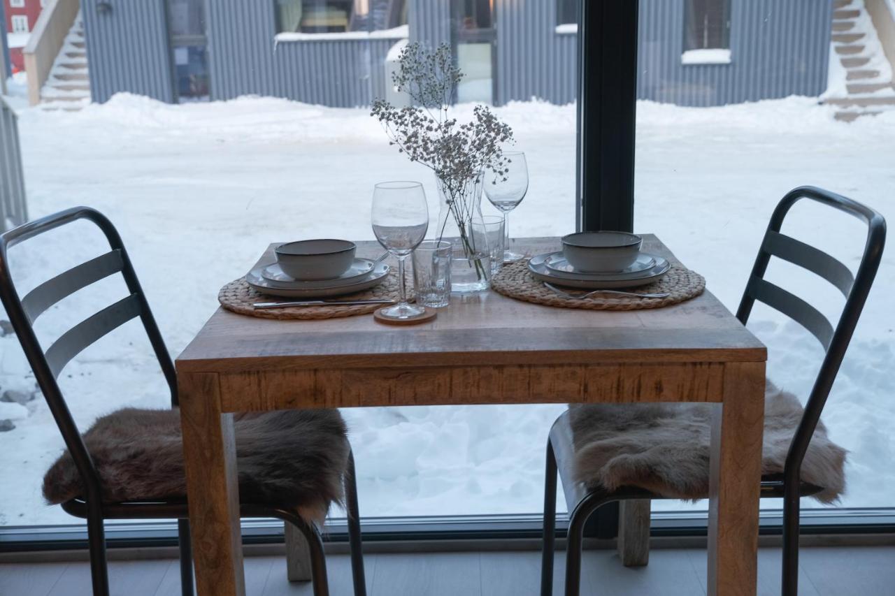 Modern Apartment In Henningsvær Kültér fotó