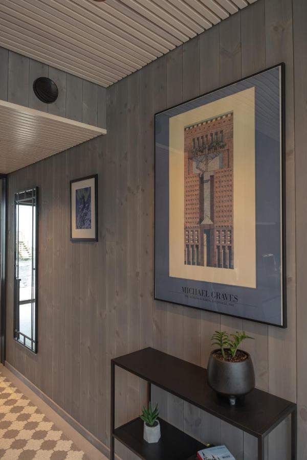 Modern Apartment In Henningsvær Kültér fotó